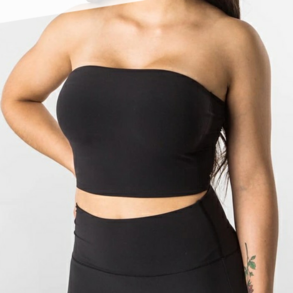 NWOT Buffbunny Black Girlboss Bandeau Top